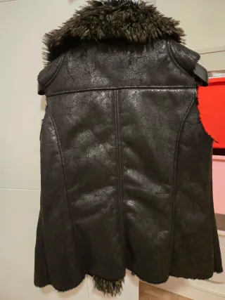 Chaleco Bershka Piel Sintética con Pelo