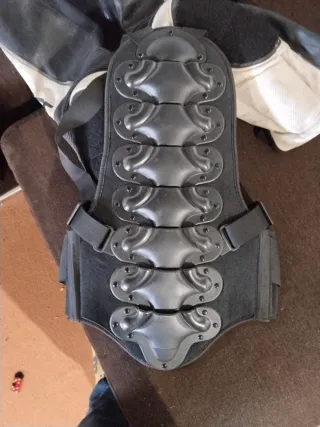 Mono Dainese Blanco y Negro