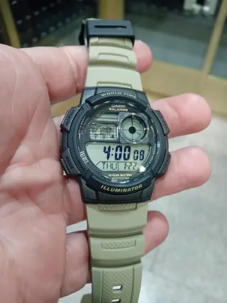 CASIO COLLECTION AE-1000WH-5AVEF/ OFERTA