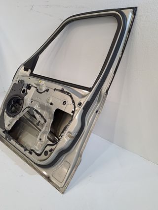 PUERTA DELANTERA DERECHA FORD GALAXY (VY)