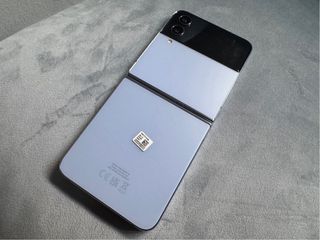 Samsung Galaxy Z Flip 4. Poco utilizzato. 256gb.