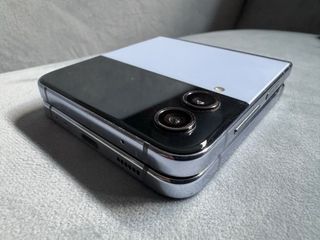 Samsung Galaxy Z Flip 4. Poco utilizzato. 256gb.