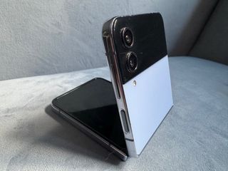 Samsung Galaxy Z Flip 4. Poco utilizzato. 256gb.