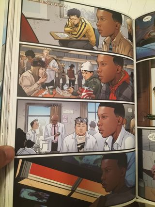 El Nuevo Spider-Man + Vuelta A Casa Pack Marvel