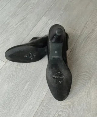 Zapatos Looky Negros Tacón Bajo