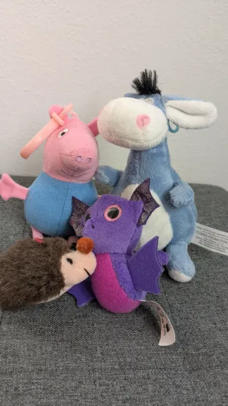 Lotto da quattro peluche