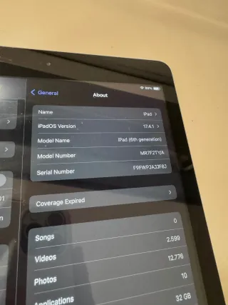 iPad 6ª Gen (2018) 32gb - Para piezas o reparación
