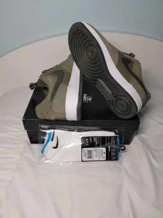 Nike Air Force 1 '07 Low Verde Oliva