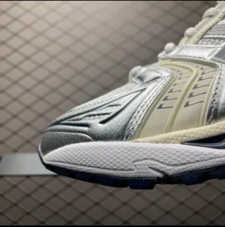 ASICS GEL-Kayano Scarpe Sportive Argento/Bianco