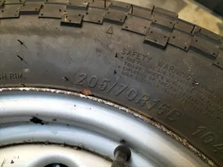 4 Neumáticos y Llantas Suzuki Jimny