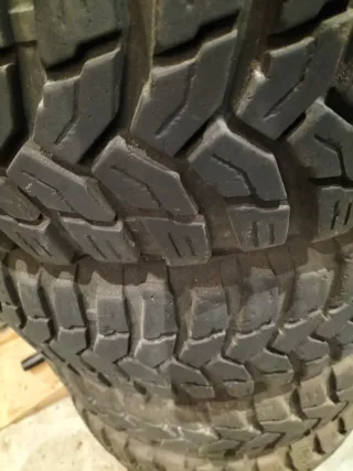 4 Neumáticos y Llantas Suzuki Jimny