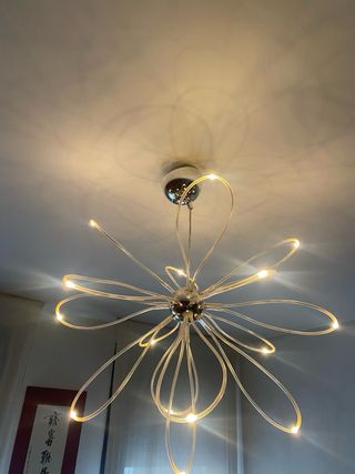 Lámpara LED Diseño Flor Metal