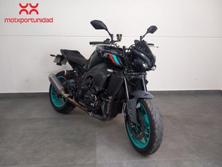 YAMAHA MT 10