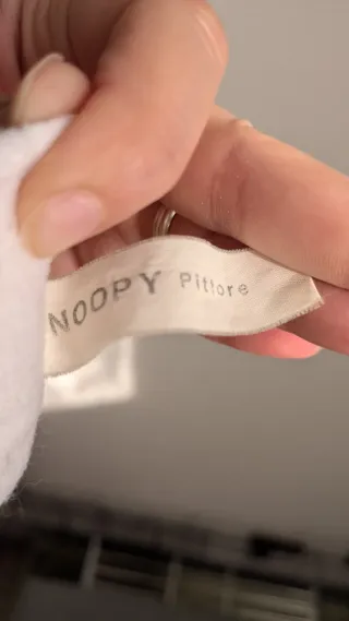 Peluche Snoopy pittore con berretto giallo