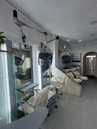 Peluquería completa lista para montar