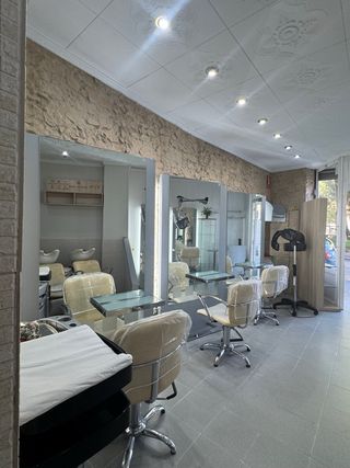 Peluquería completa lista para montar