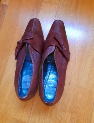 Zapatos de piel Wonders talla 39