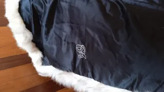 Elegante abrigo de piel Zorro Ártico