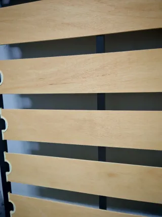 Somier 105x180cm Láminas Anchas, con patas