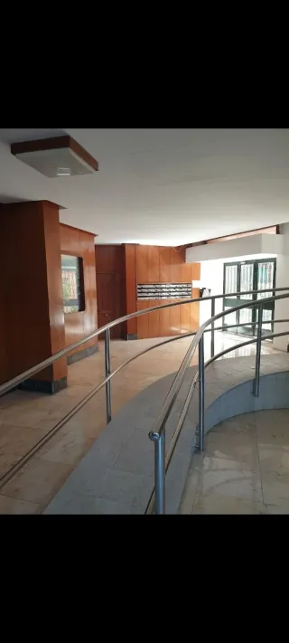 Se alquila habitación