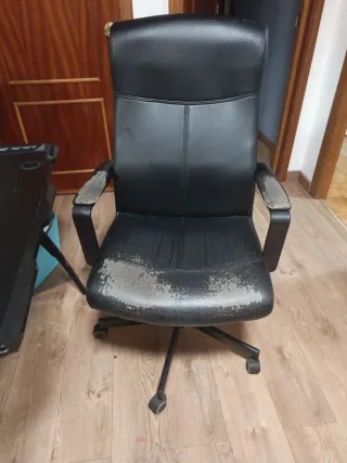 Mesa Gamer Negra con Silla y con luces led