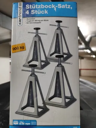 Juego de 4 Gatos Estabilizadores 900 kg.(Sin usar)