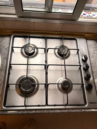 Hornilla de gas Beko 4 fuegos