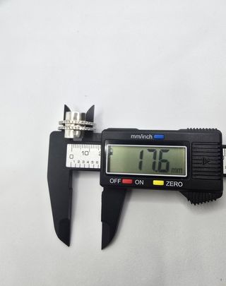 Anillo de oro blanco de 18k circonita, 4.5 g, T-16