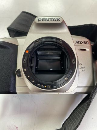CAMARA DE FOTOS: PENTAX "MZ-60"