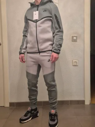Chándal Nike Tech fleece