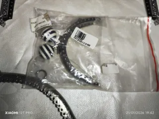 Cornici per borse grandi e piccole