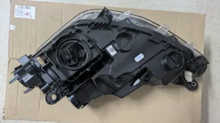 Faro Seat Arona y ibiza derecho