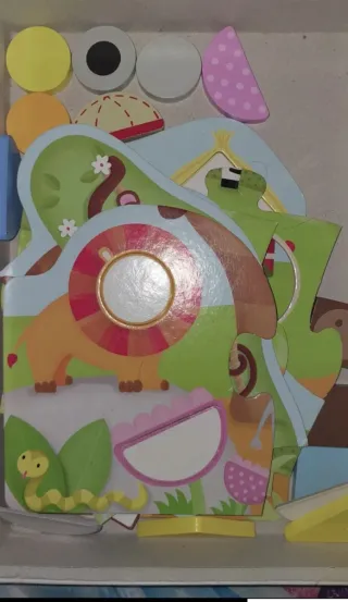 Puzzle Safari con animales y niño