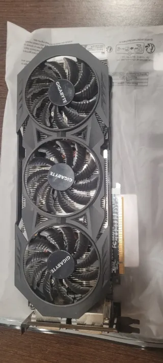 Tarjeta Gráfica Gigabyte GeForce GTX 970 WindForce