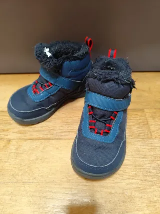 Botas montaña infantiles T. 24-25