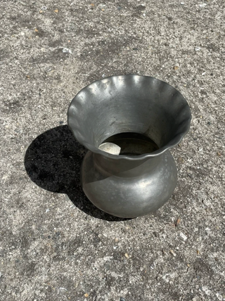 Jarrón de estaño portugués