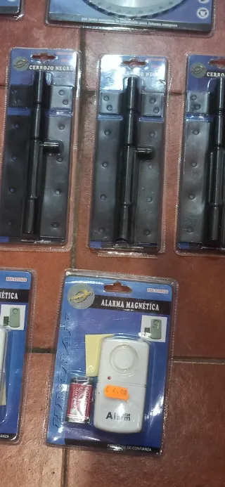 Lote 22 productos ferretería