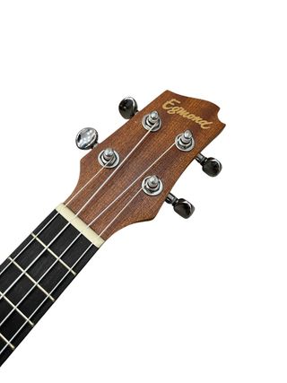 UKELELE EGMOND SOPRANO CAOBA + FUNDA