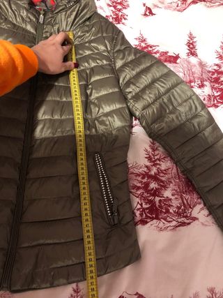 Cazadora acolchada reversible con capucha