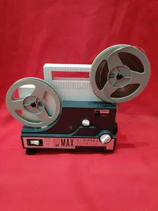 Proyector Super 8 MAX