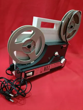 Proyector Super 8 MAX