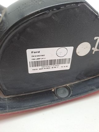 PILOTO TRASERO IZQUIERDO PARAGOLPES FORD ECOSPORT (CR6) (2)