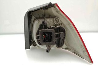 PILOTO TRASERO IZQUIERDO VOLKSWAGEN GOLF V BERLINA (1K1) (13)