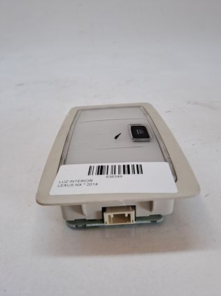 LUZ INTERIOR LEXUS NX (5)