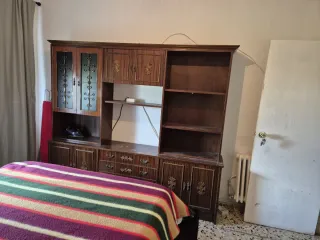 Alquilo habitación con baño cocina muy ordenado b