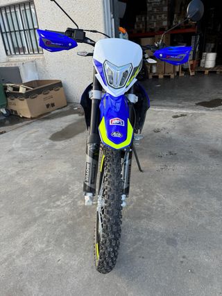 Sherco 125 Enduro Manual como nueva 4t