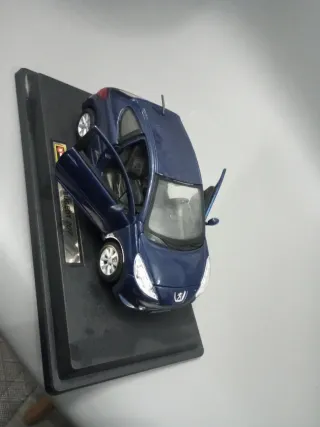 Maqueta Peugeot 207 1/24