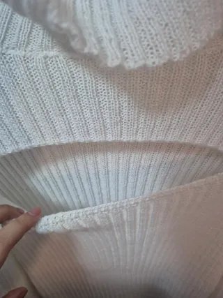 Jersey Shein cuello alto cutout