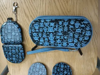 Funda PSP y estuches para juegos
