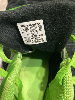 Scarpe da calcio Adidas verdi e gialle